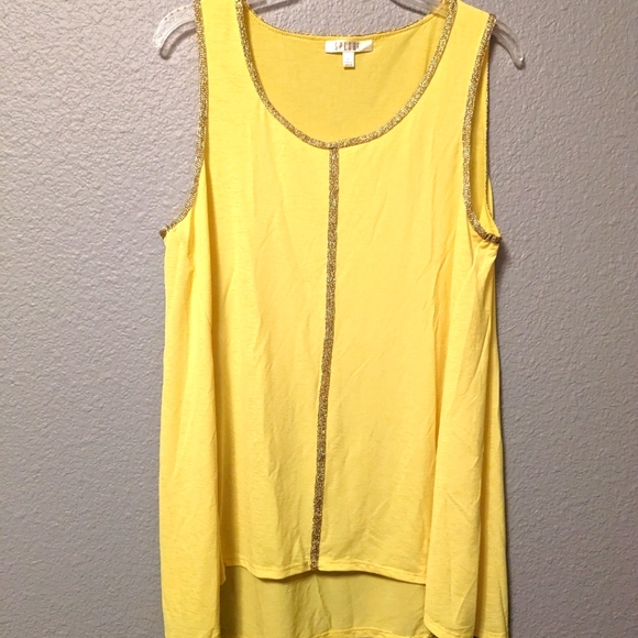 🔥SALE🔥 Spence Sleeveless Yellow Top Gold Embellishments Hi Low Sz. XL - Picture 6 of 12